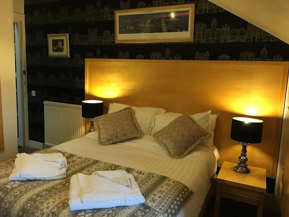 Allison House 17 Edinburgh Guest house