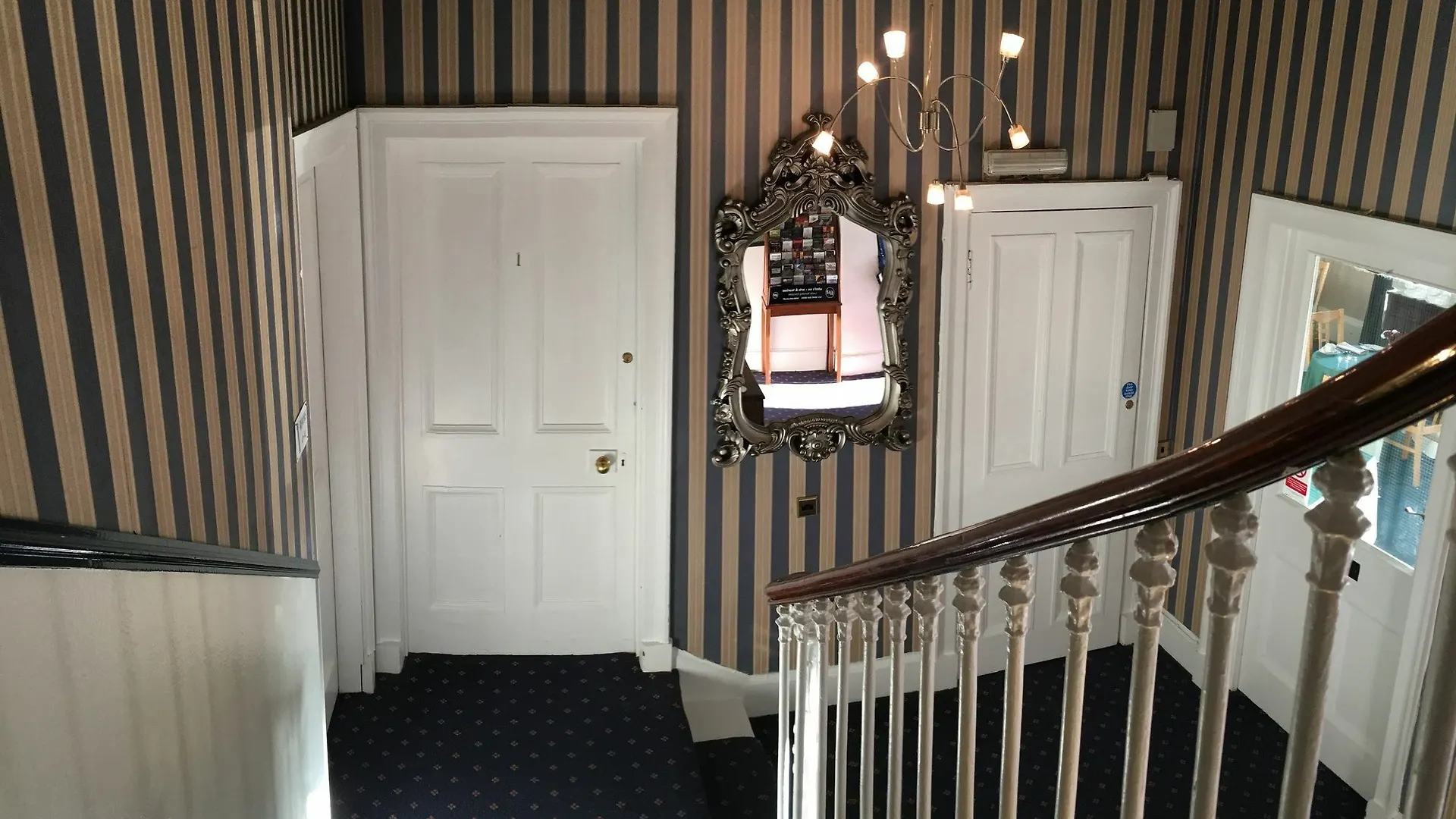 Allison House 17 Edinburgh Guest house