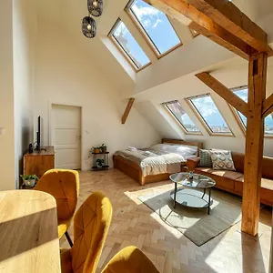 Stupartska - Attic Old Town Praga
