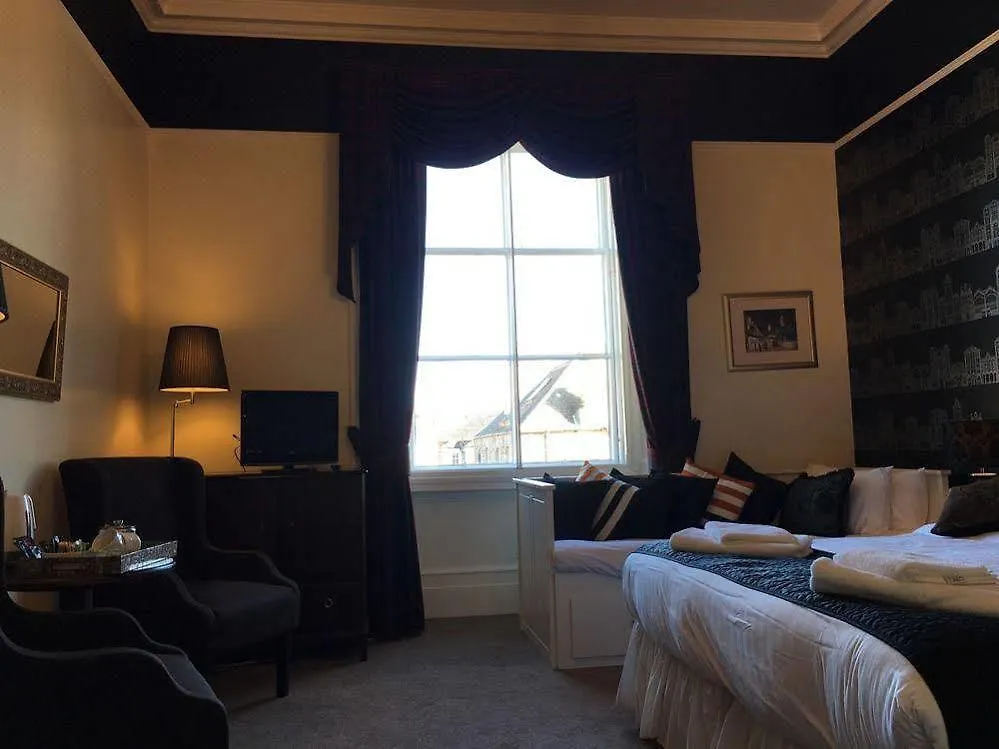 Allison House 17 Edinburgh